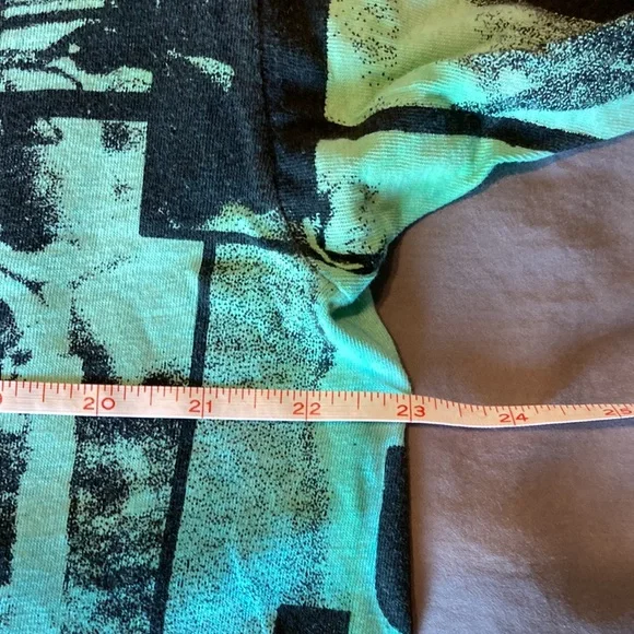 Speedo Tee (large) - Picture 2 of 4